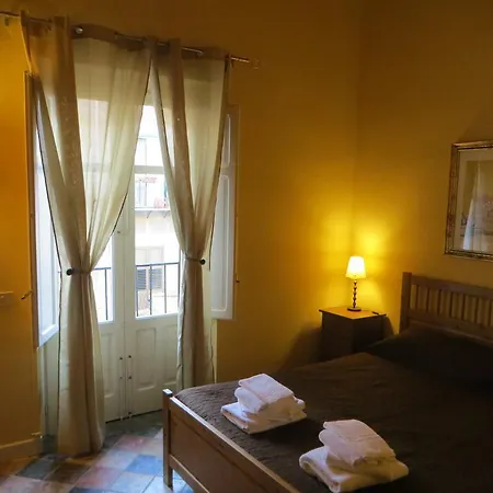 Lägenhet Junior Cattedrale Palermo